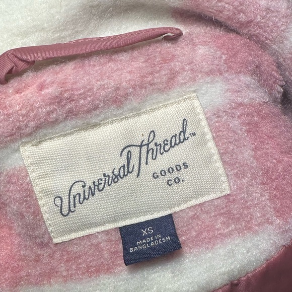 Universal Thread pink jacket - Picture 2 of 4
